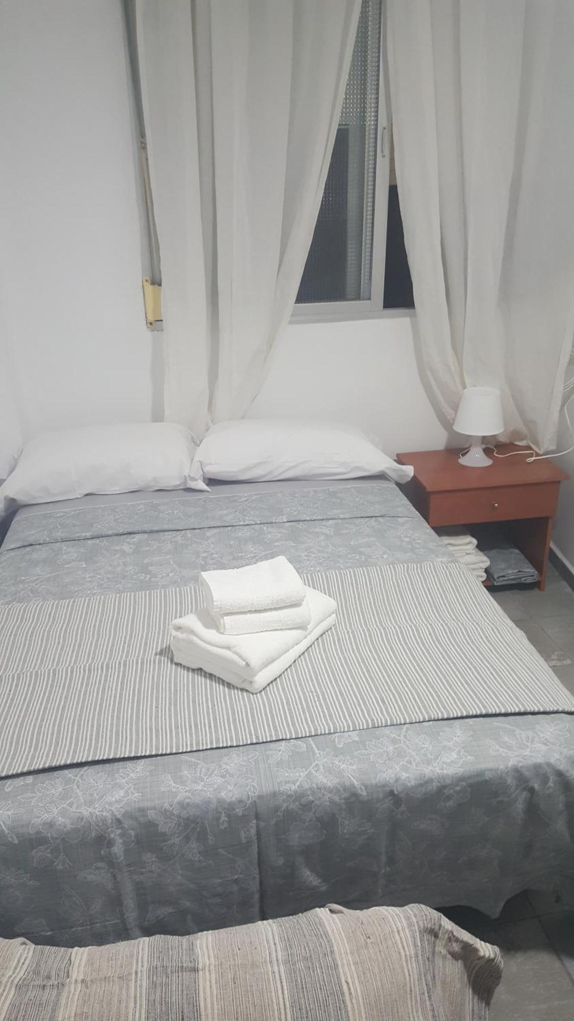 Apartamento Estudio Coris Center مالقة المظهر الخارجي الصورة