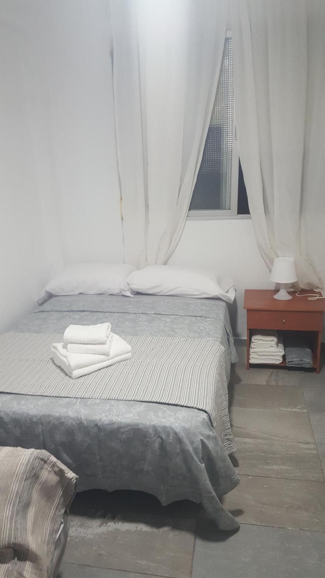 Apartamento Estudio Coris Center مالقة المظهر الخارجي الصورة